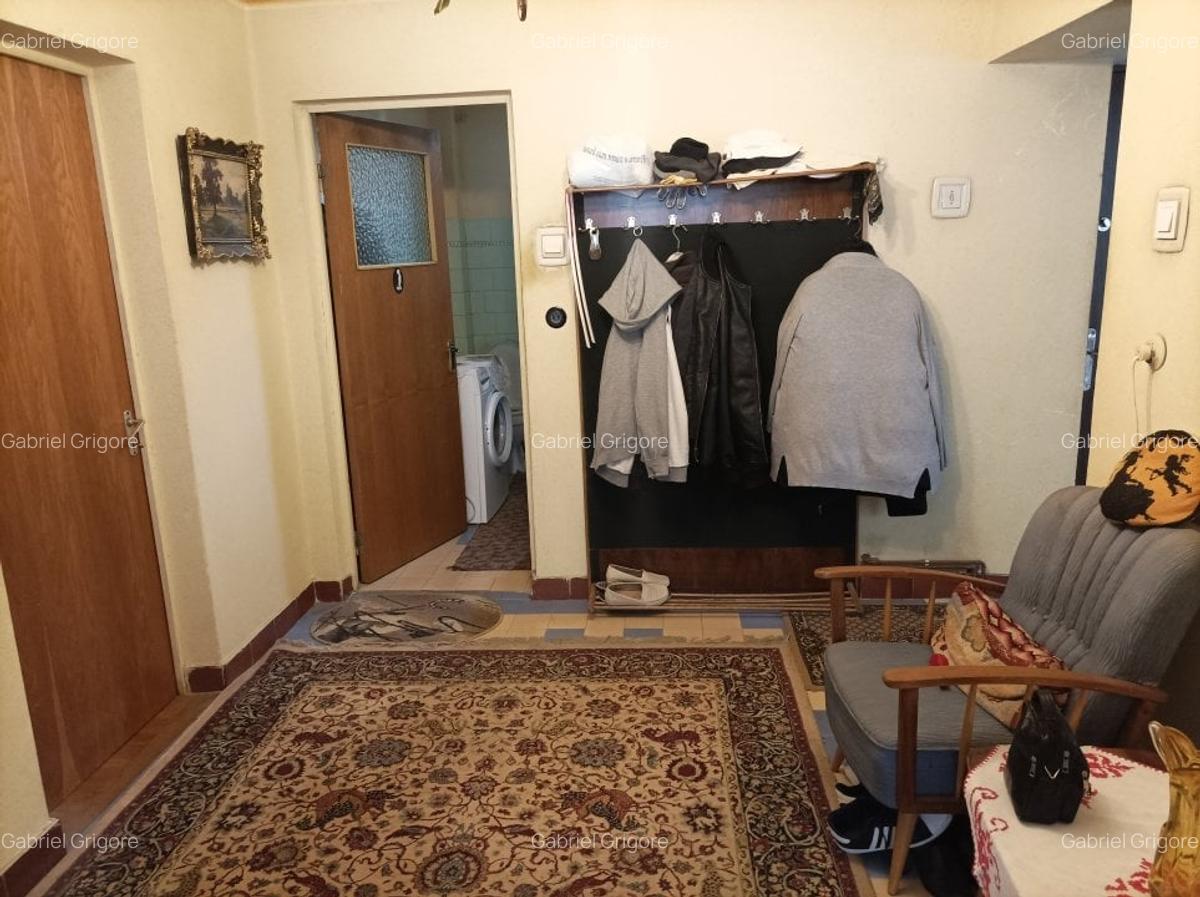 Apatament 4 camere in vila zona Aurel Vlaicu - 16