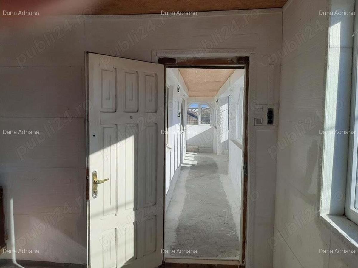 Exclusivitate!!! Navodari, vand Casa P+1etaj zona centru - 14