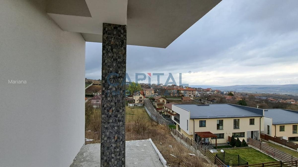 Vila superba, 5 cam, D+P+E, garaj, panorama frumoasa! - 3