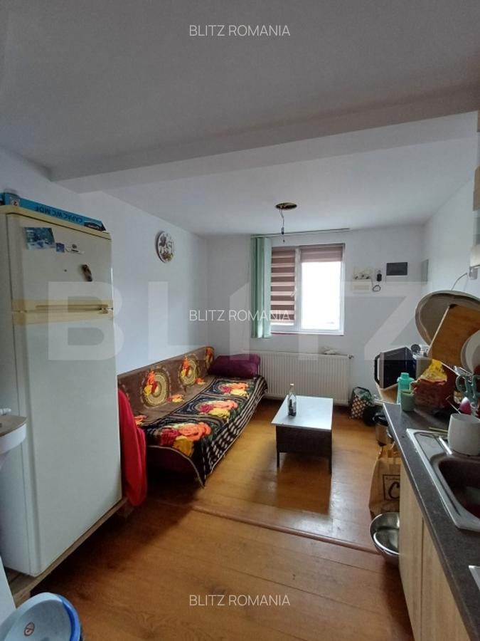 Casa cu spatiu comercial, in zona Poiana - 15