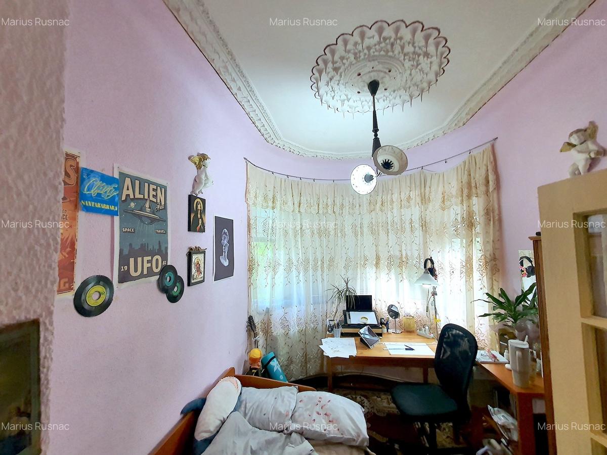 Apartament de vanzare in vila cu curte de 300mp MENUETULUI- Piata Presei Libere - 12