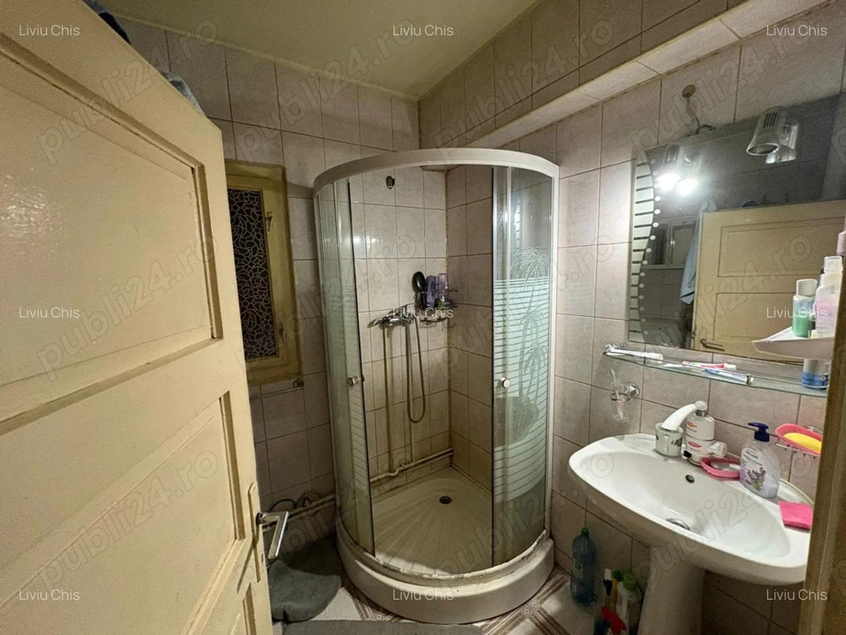 Casa de vanzare cu anexe pe un teren de 754 mp - 7