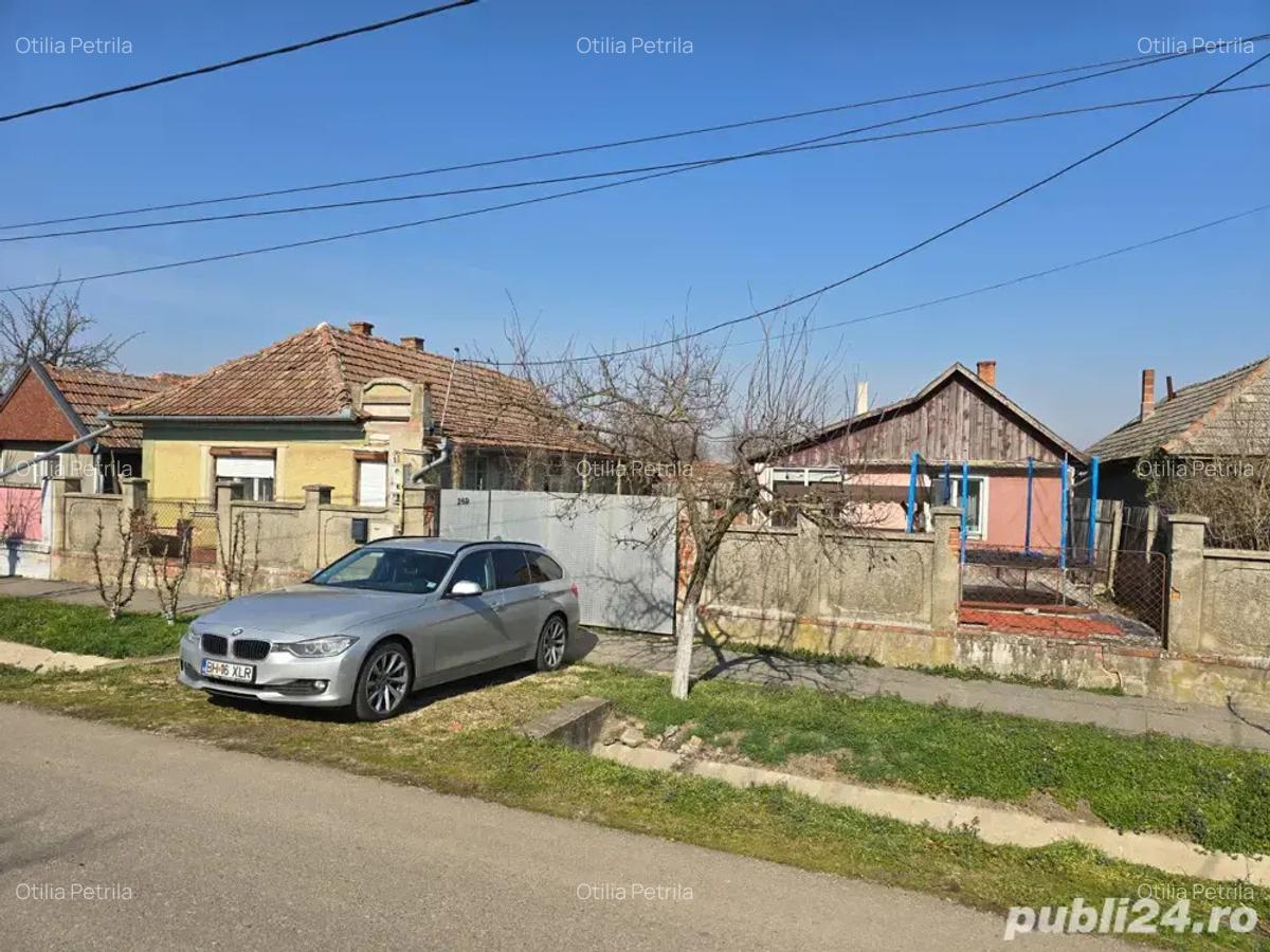 Casa de locuit la tara - 1