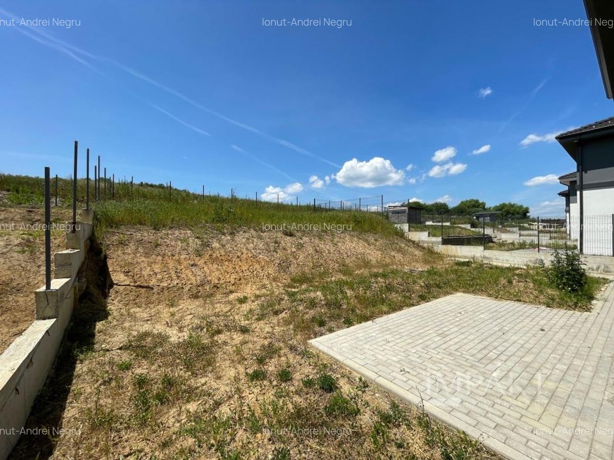 Casa individuala de vanzare intr-un complex nou din Corusu! - 15