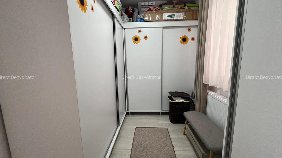 Vilă P+1+M de vânzare în complex privat – 5 camere, 2 parcări, curte proprie - 12