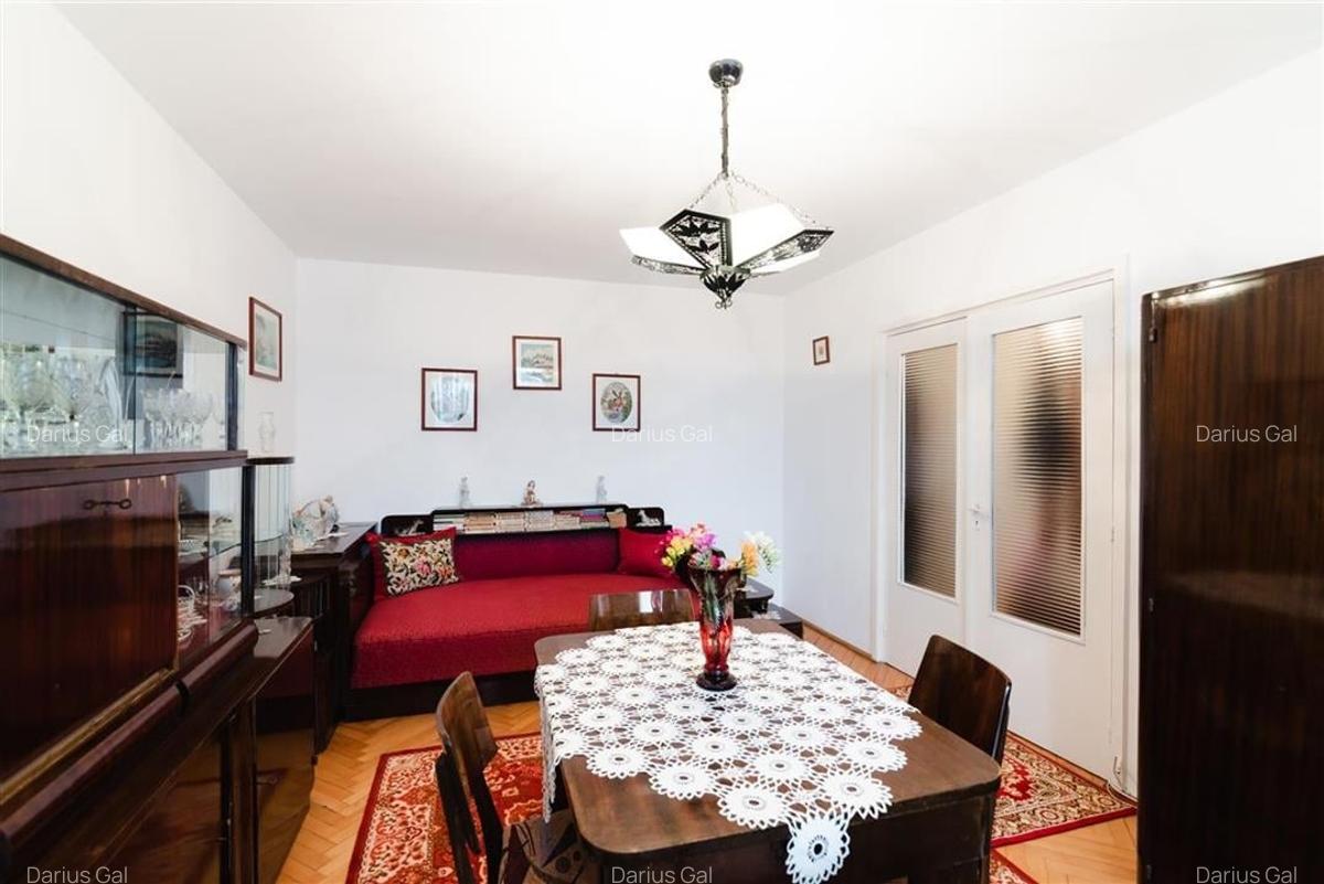 Apartament cu 3 camere decomandat în Sânmartin - 2