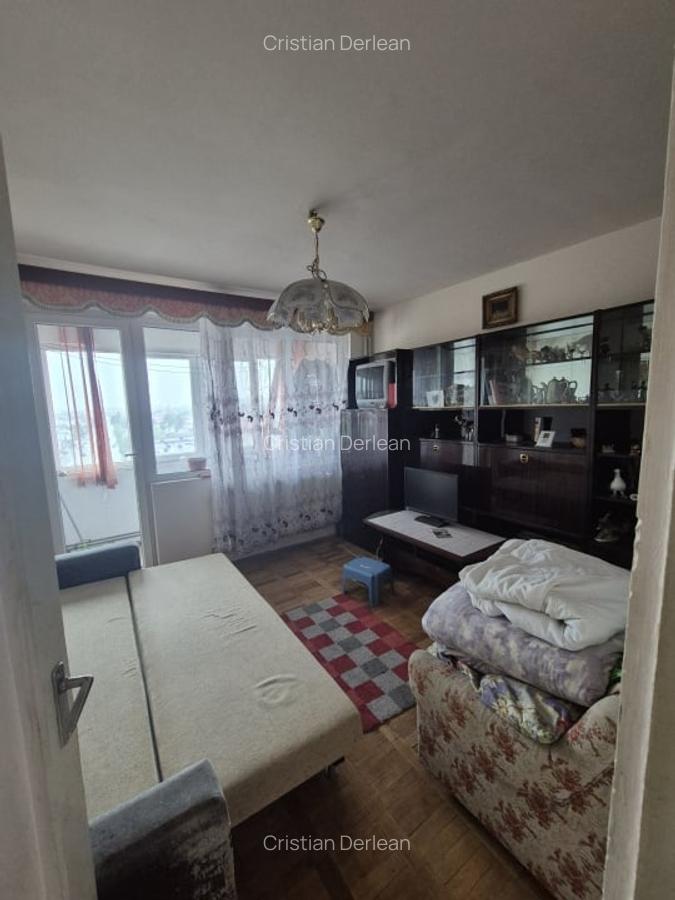 Spitalul Judetean - Apartament decomandat cu 2 camere, etaj intermediar - 2
