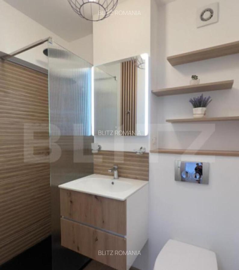 Apartament renovat integral, etaj 2, langa Facultatea de M - 17