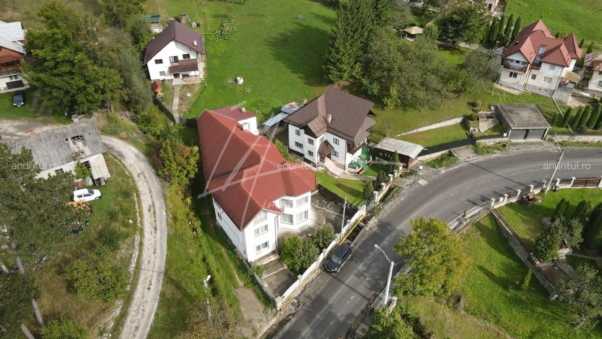 Rucar Vila- Casa de vacanta Potential turistic 8 camere - 3