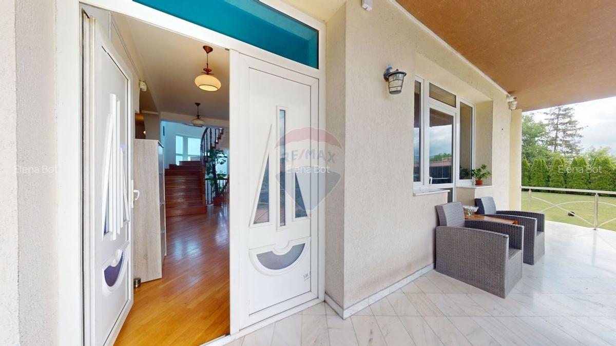 Vila deosebita cu gradina superba si panorama - Ghimbav, ultracentral - 6