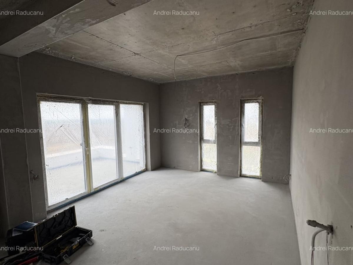 Apartament 3 Camere, Zona Metro 2 - 9