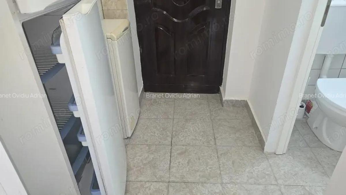 Vand garsoniera in Deva, zona Progresul, parter, bloc de 3 etaje, izolat exterior, mobilata - 4