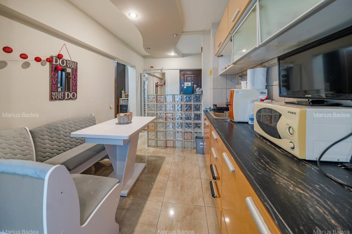 Decomandat*Morarilor*Credit ipotecar*Vedere parc*Loc parcare*Boxa*Mobilat/utilat - 7