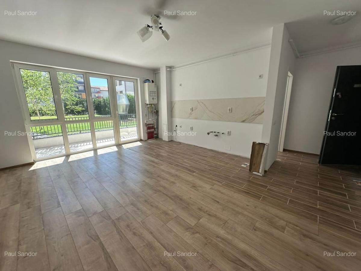 Apartament 2 camere, finisat,  in zona Vivo - 2