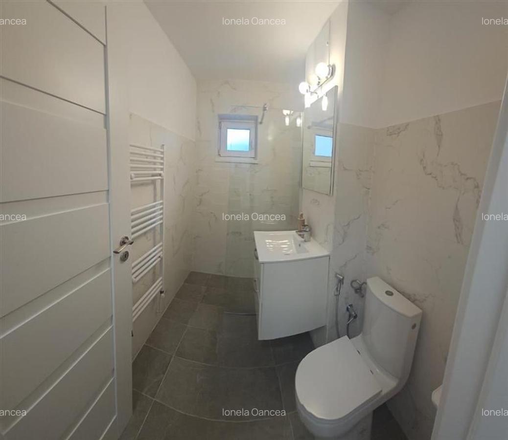 Garsoniera de inchiriat intr-o zona linistita ideala pentru un cuplu, Brasov - 7