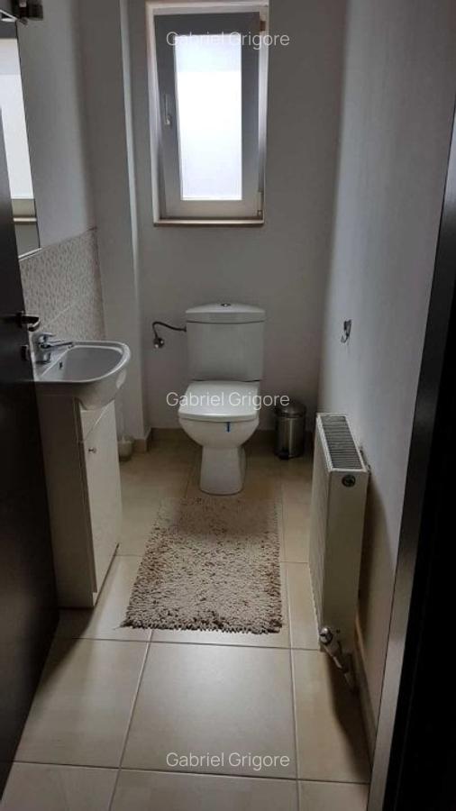 Apartament cu 3 camere semidecomandat, mobilat în Central - 8