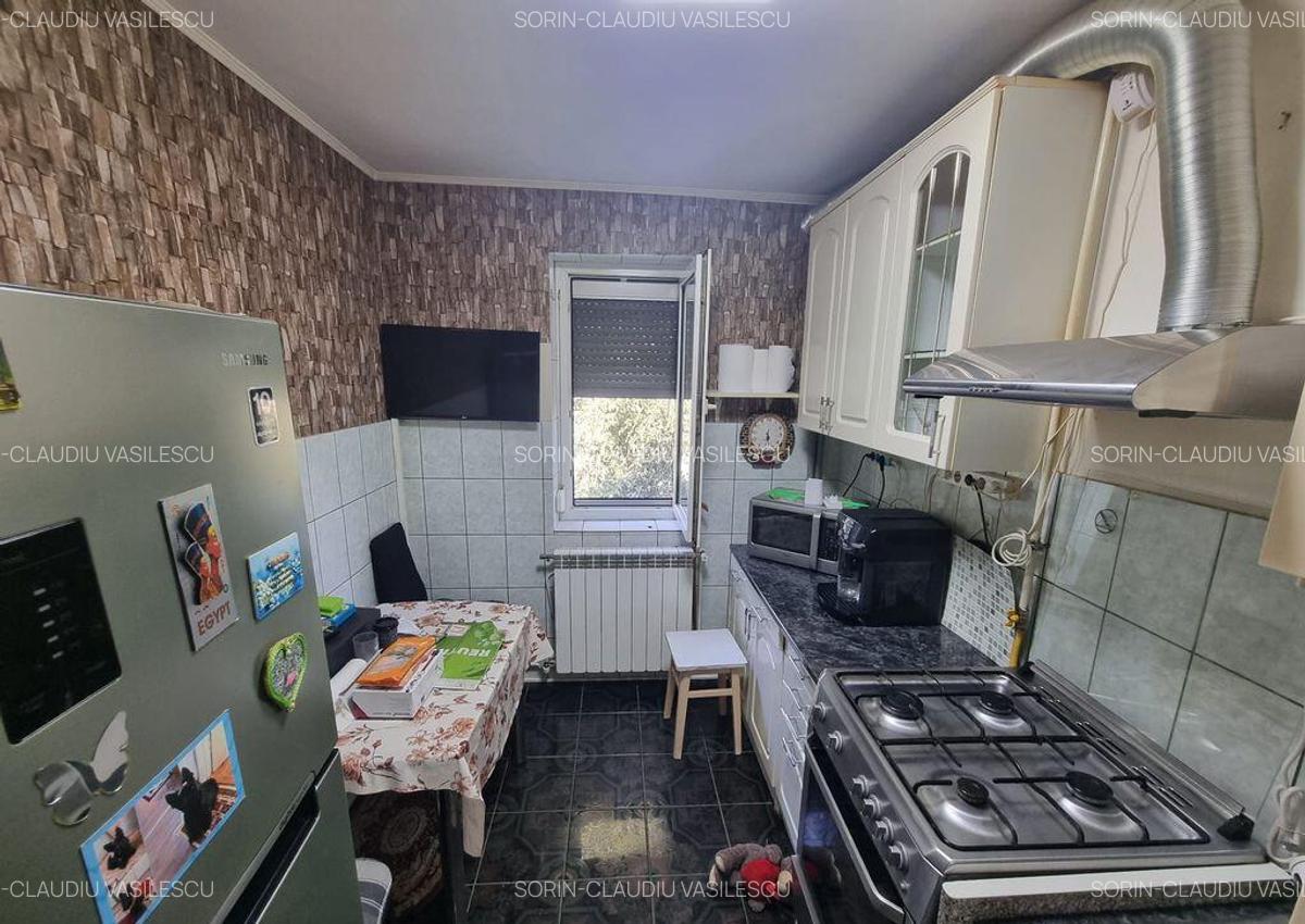 Tomis 2-apartament 3 camere cf 1 cu gaze - 9