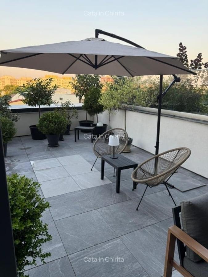 Vând apartament cu terasa - 9