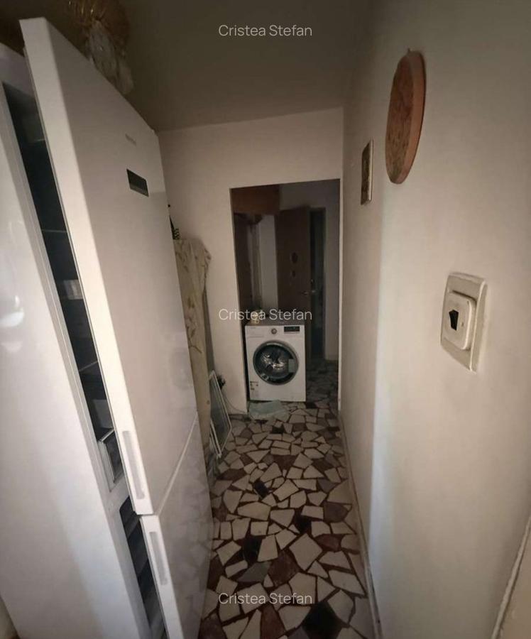 Vanzare apartament 4 camere Drumul Taberei - 11