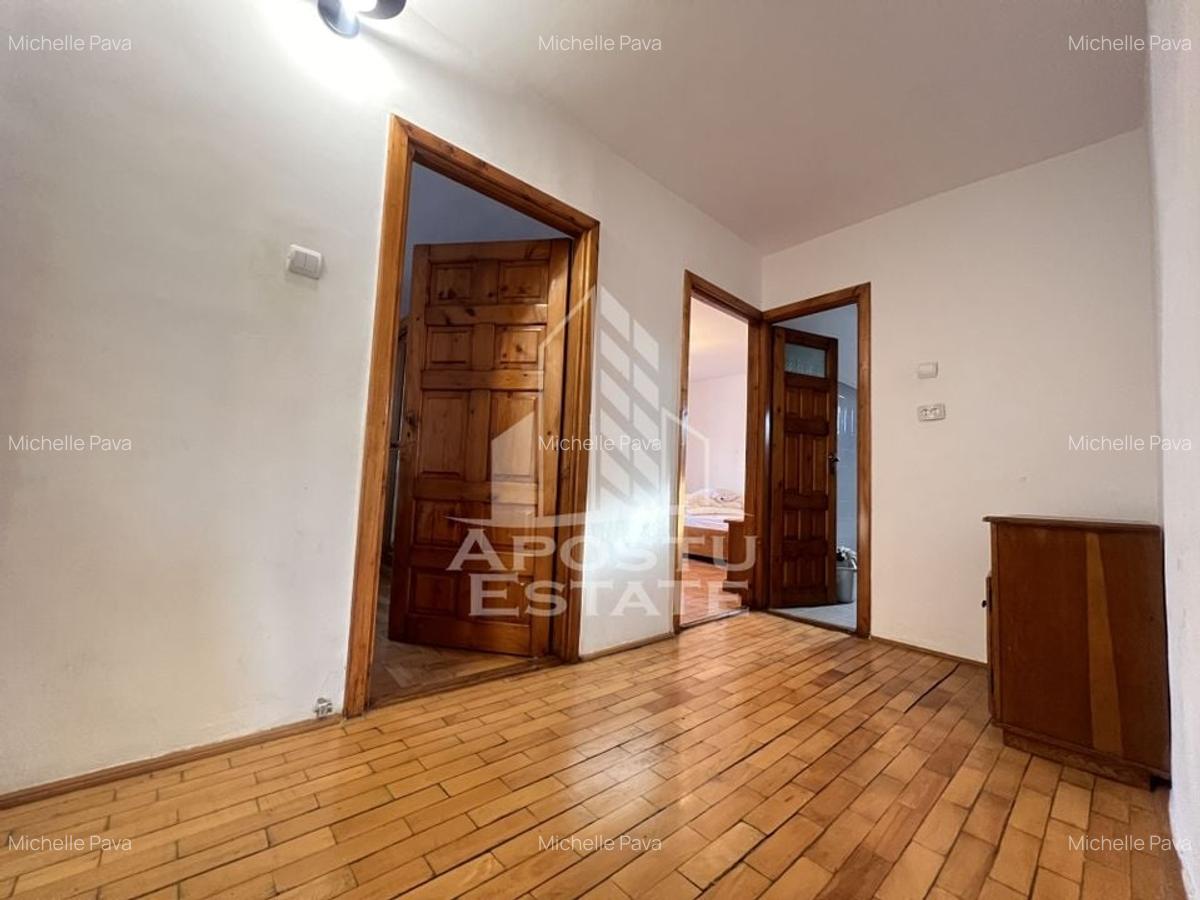 Apartament cu 3 camere, centrala proprie, zona Bucovina - 6