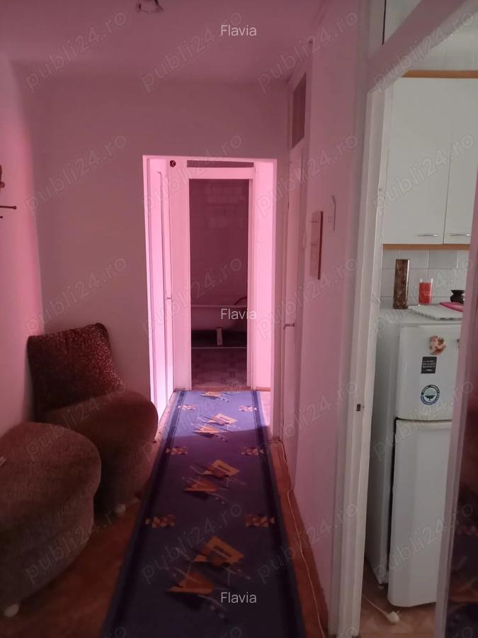 Inchiriez apartament 2 camere - zona Complex Studen?esc - 3