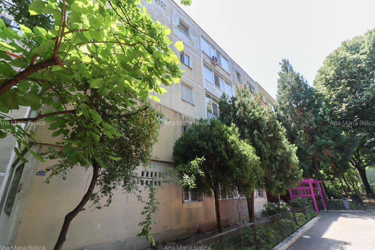 De vanzare apartament Berceni, in bloc de patru nivele - 2