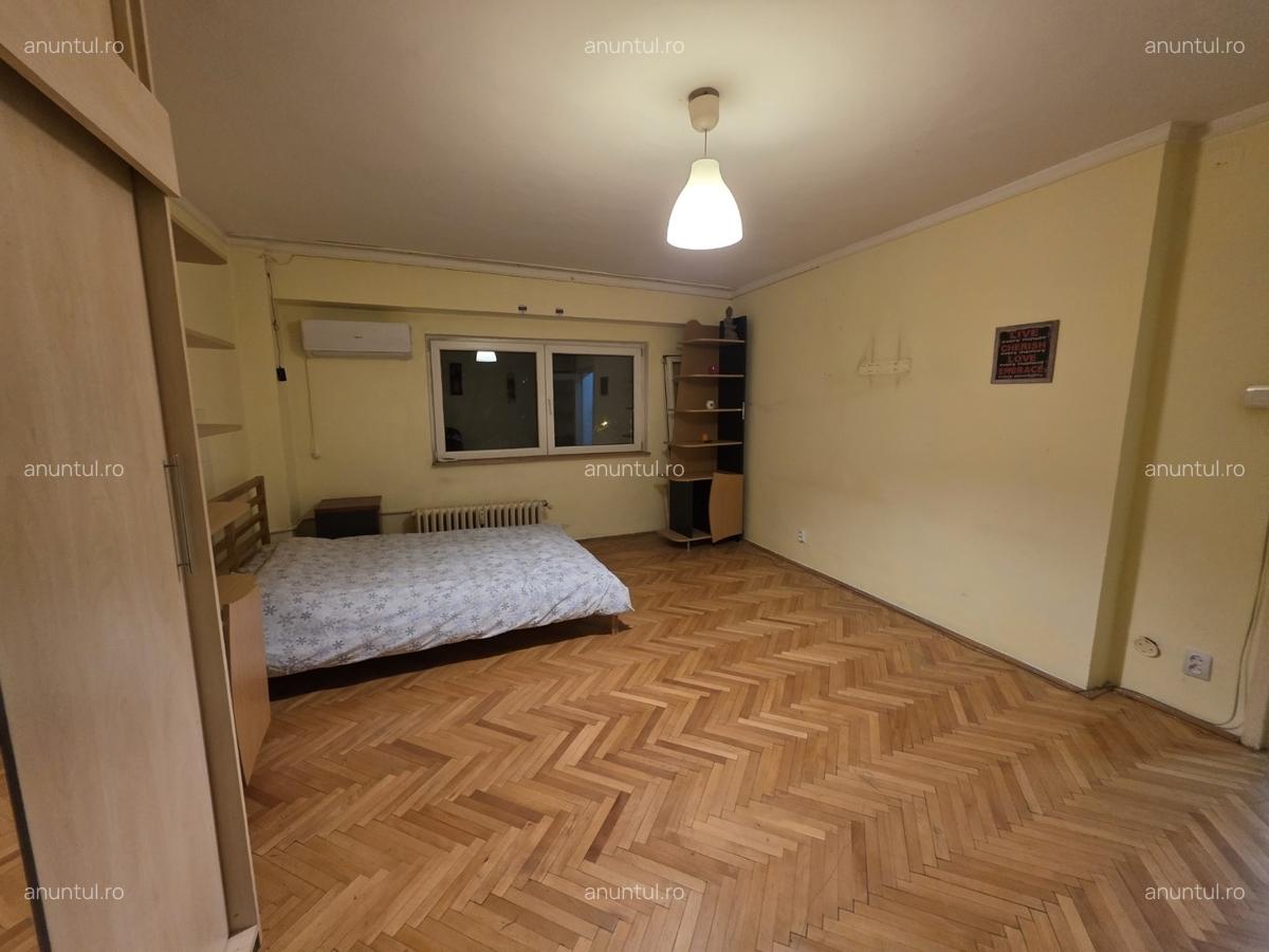 Piata Muncii, Decebal, 10 minute metrou, chiar pe Agricultori - 7