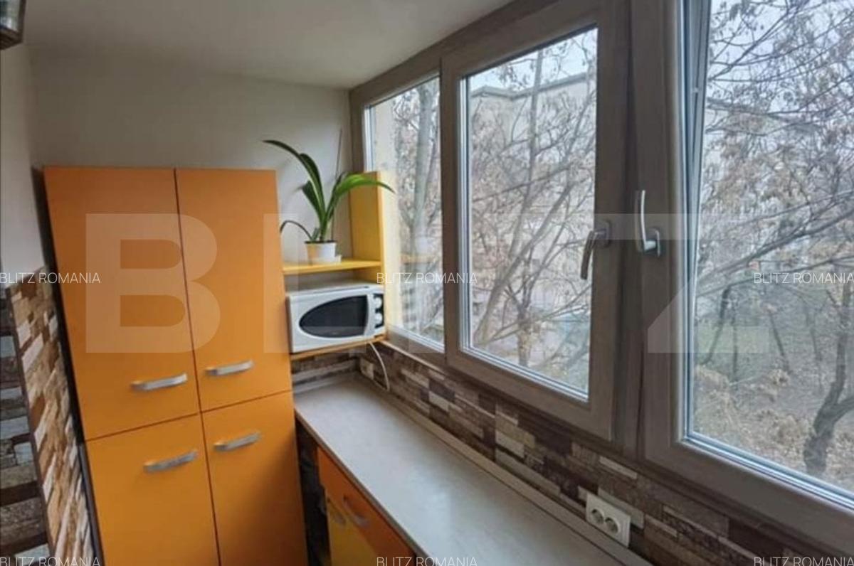 Apartament de 3 camere, decomandat, Rogerius - 8