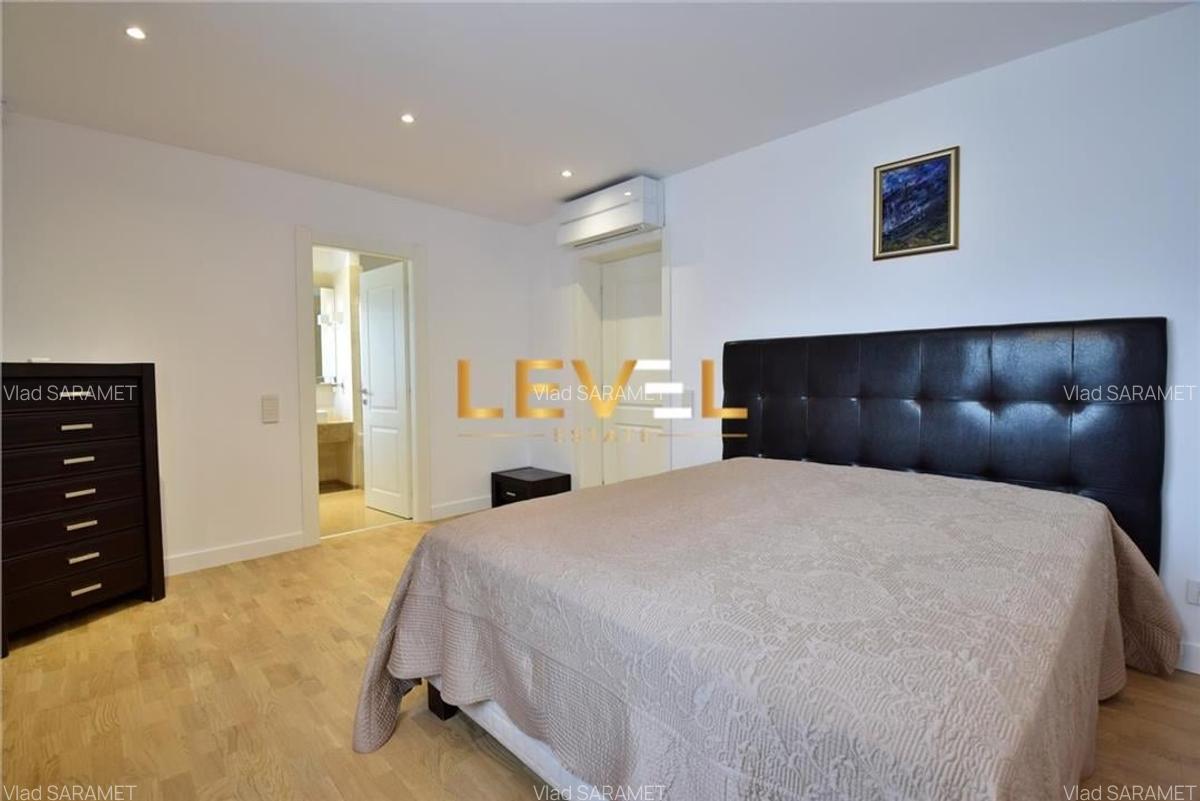 [VIDEO] Premium Villa with Garden for Rent in Oxford Gardens - 22