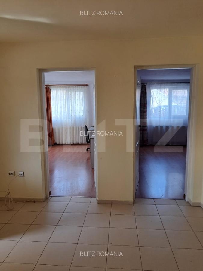 Casa cu 3 camere, 88 mp, teren 240 mp, zona Liceului Economic Suceava - 1