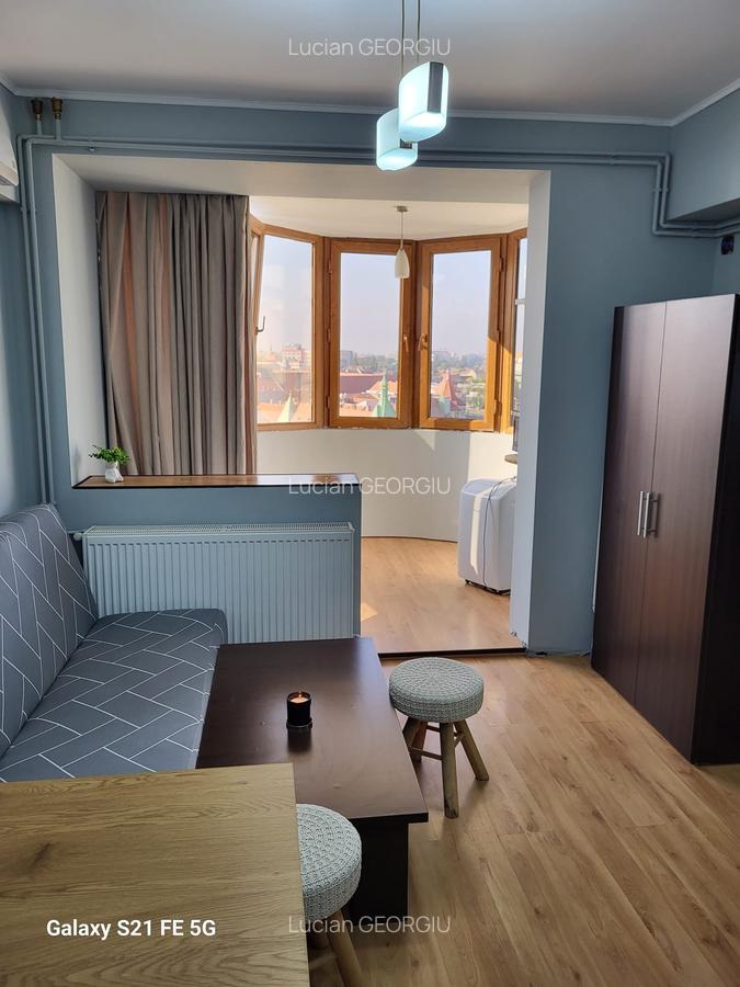 Ultracentral, km 0, mobilat și utilat complet - 1