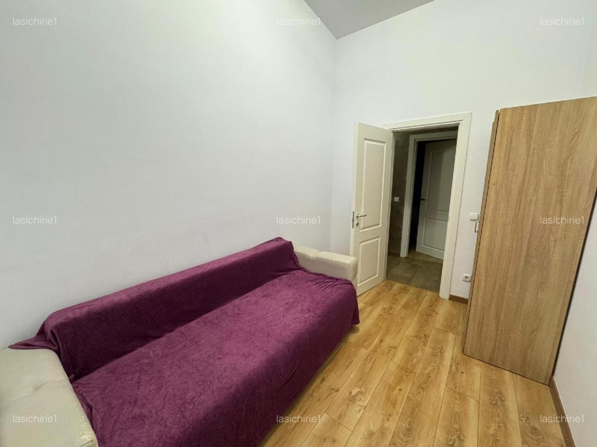 Apartament cu 4 camere Pacurari - 10