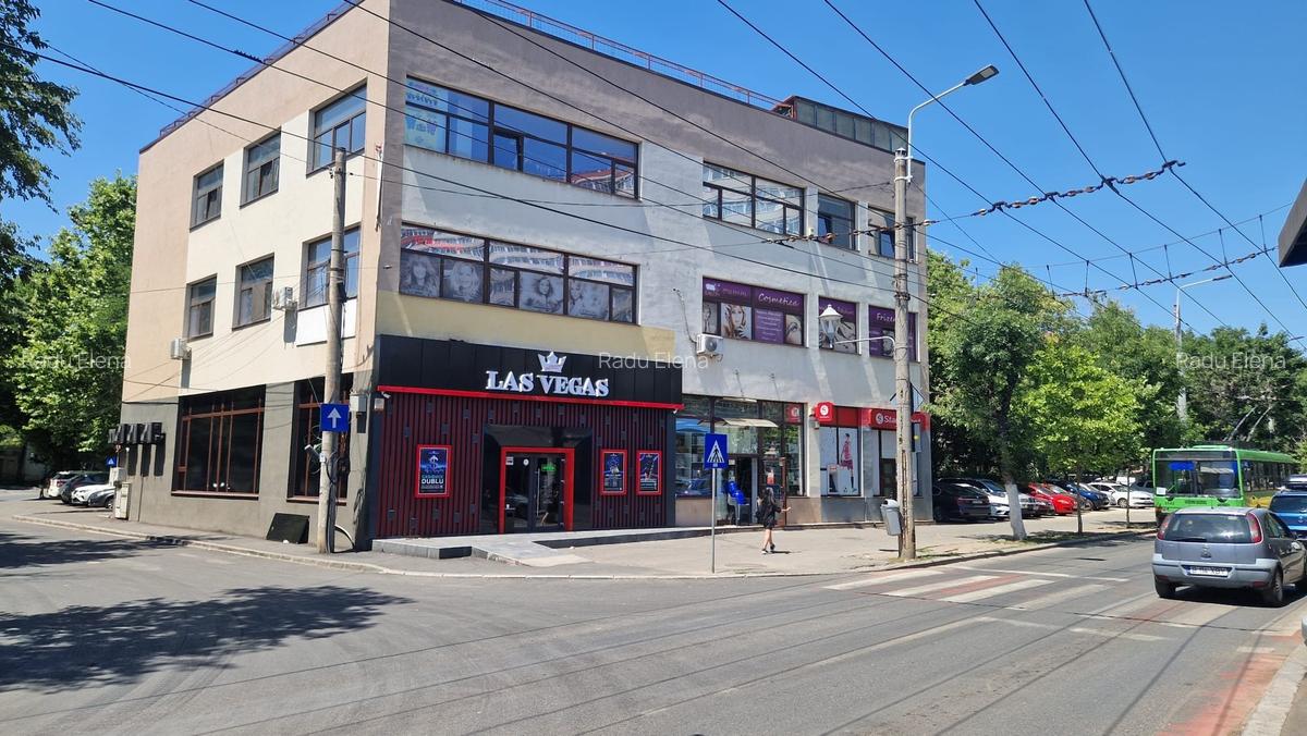 Berceni-Piata Resita-suprafata 62 mp-pret 280.000 euro - 3