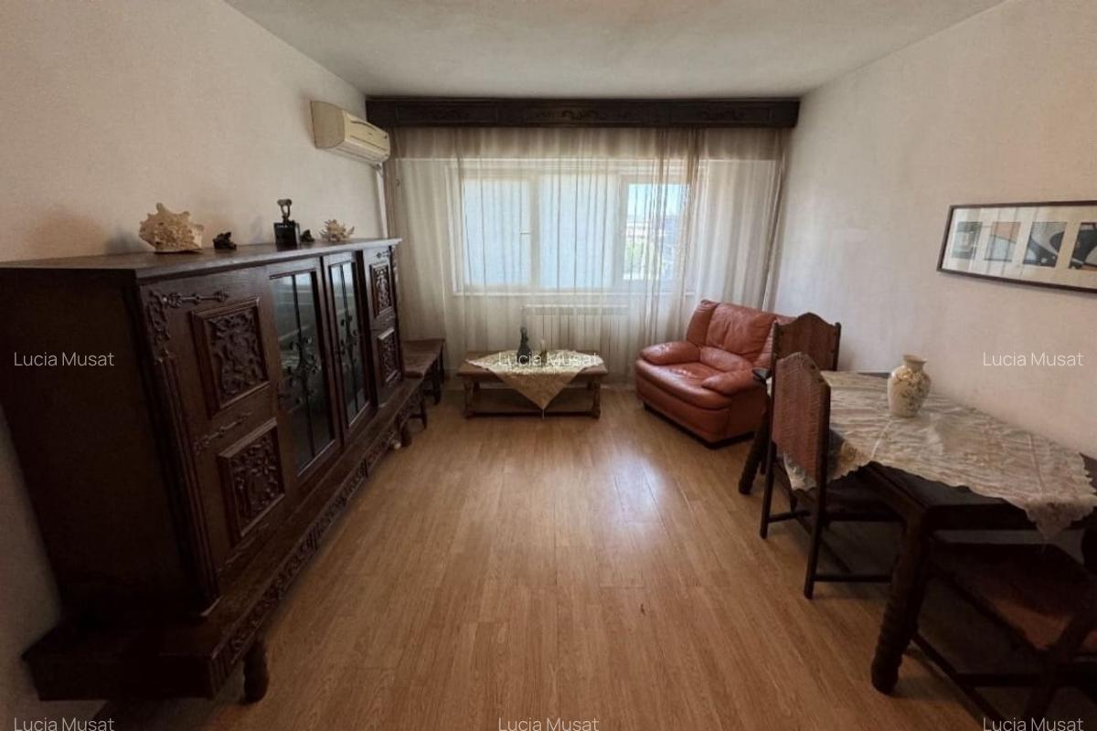 Apartament cu 3 camere decomandat în Brotăcei - 1