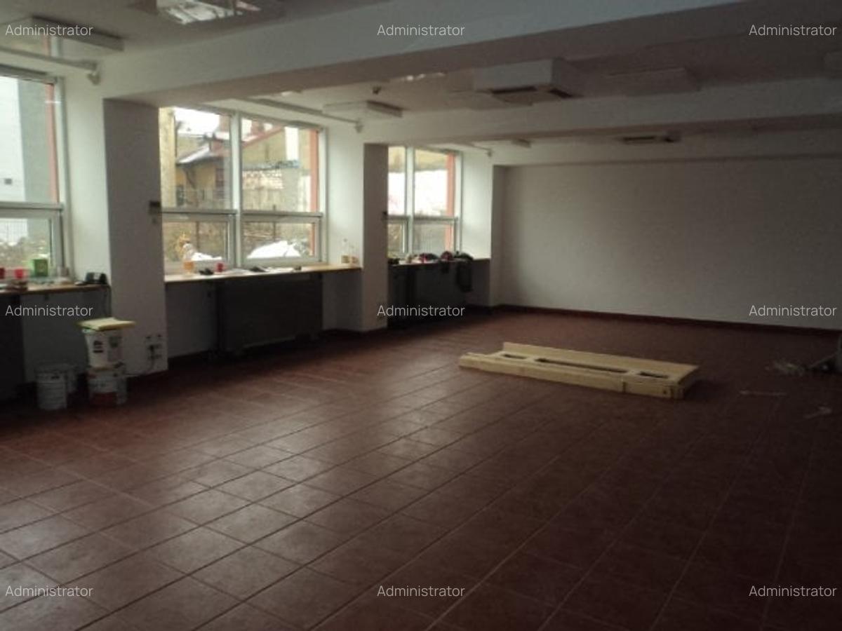 Vila de vanzare Daciei - 9