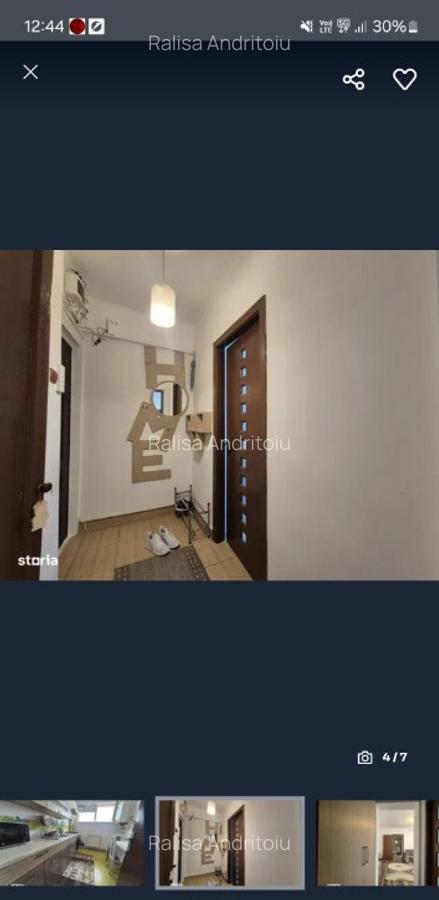 Vand apartament zona centrala etaj 2 - 2