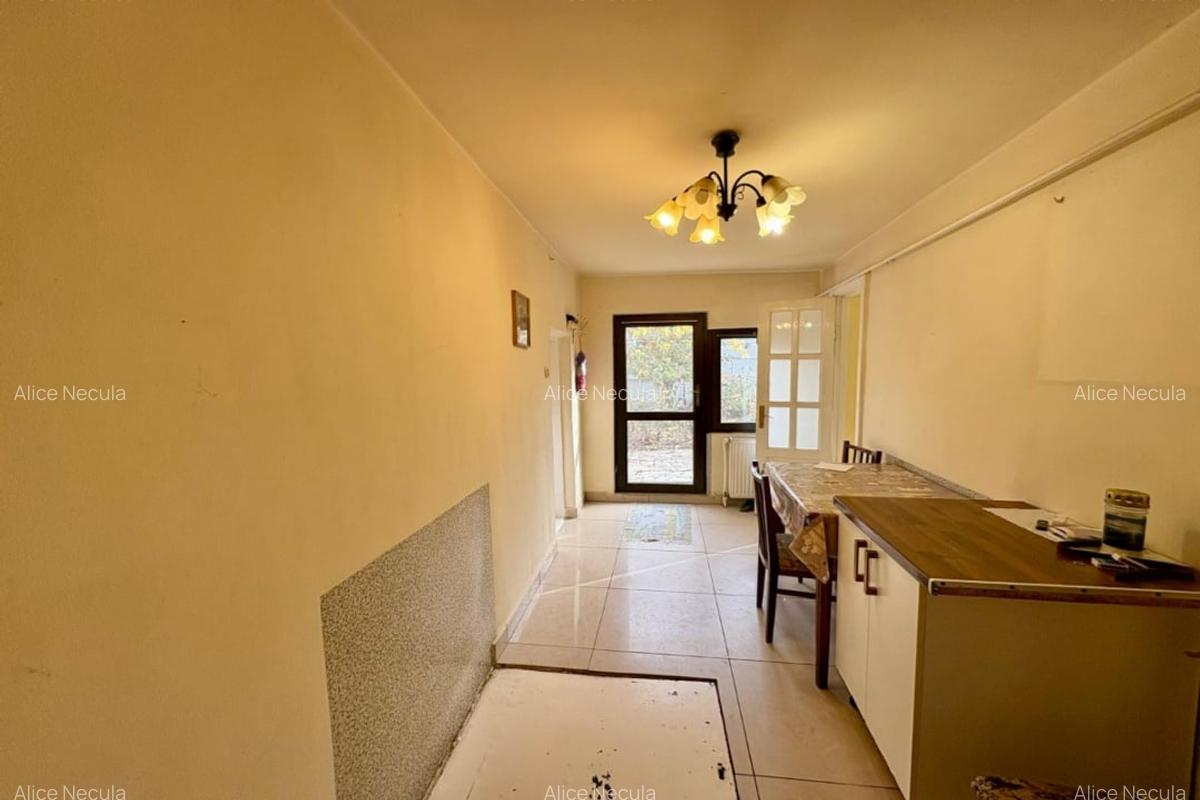 Chitila – T. Vladimirescu, casa individuala 4 camere, lot 530 mp. - 11