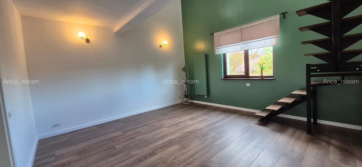 Vila individuala  |   Langa padure   |    Direct proprietar - 16