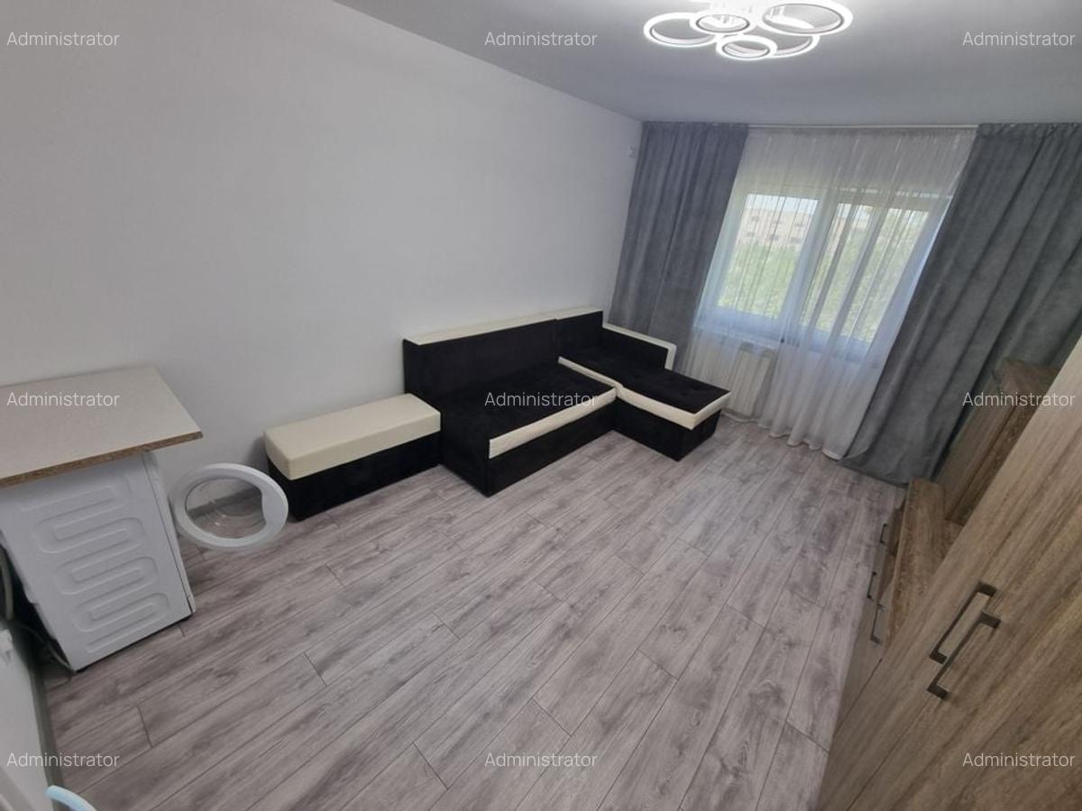 Garsoniera zona CET - 1