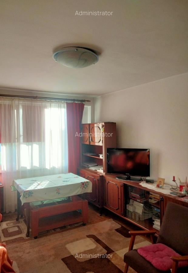 Apartament cu 3 camere circular în Vlahuță - 8