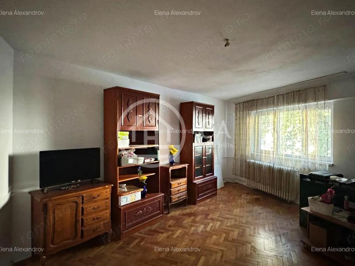 Apartament de inchiriat cu 3 camere in zona Dacia, Oradea - 1