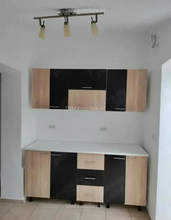 De inchiriat casa nemobilata zona Lipovei - 9