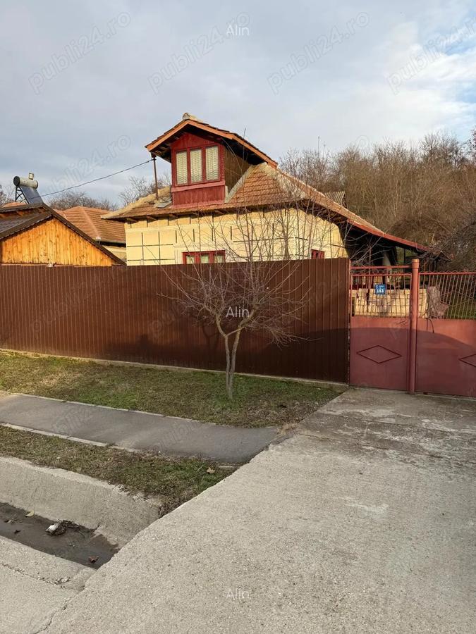 Casa comuna Dragoesti, judetul Valcea - 3
