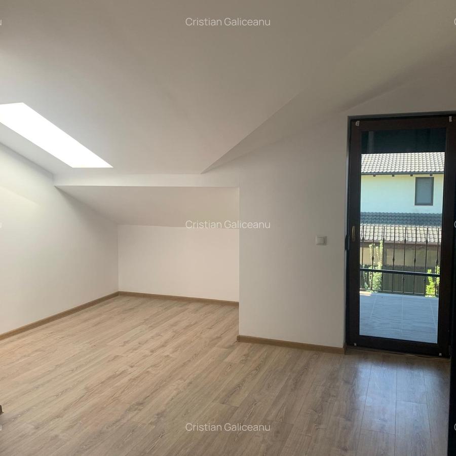 Casă de vânzare Săcele - 12