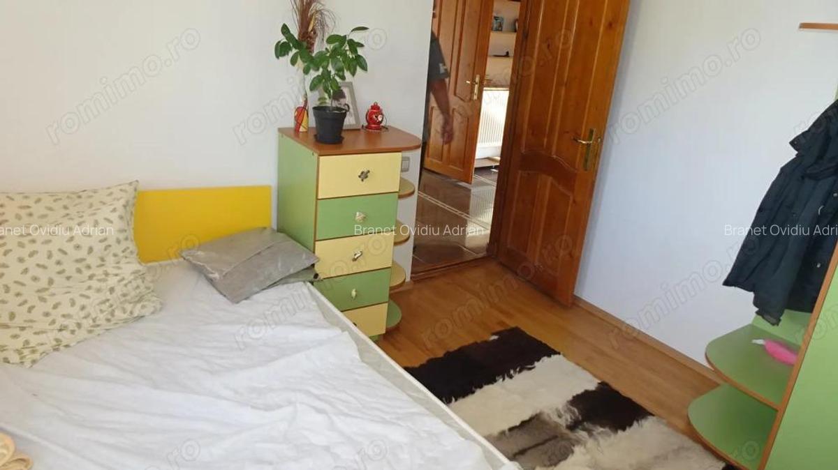 Vand casa in sistem P+M, are suprafa?a utila 160 mp,finisata integral ?i echipata complet. - 11