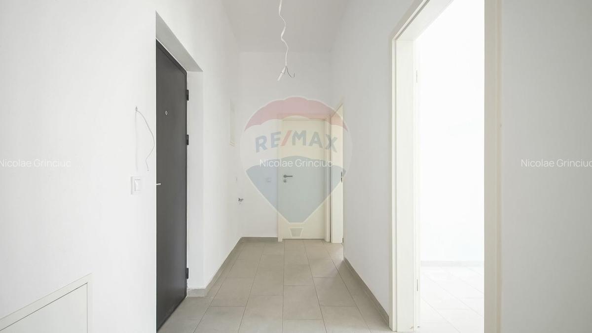 Apartament cu 2 camere decomandat în Sânpetru - 2
