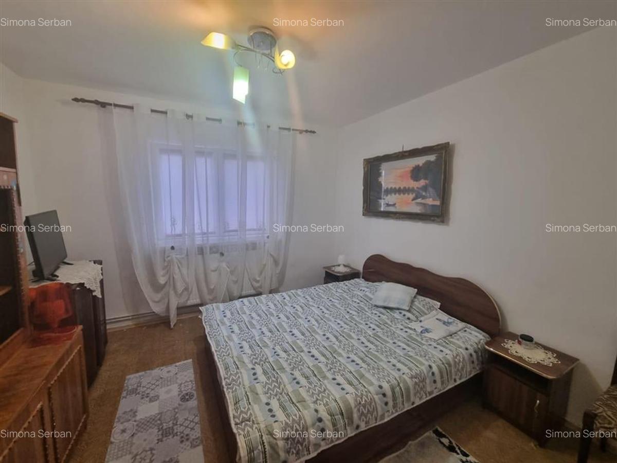 Apartament cu 3 camere decomandat, mobilat în Central - 17