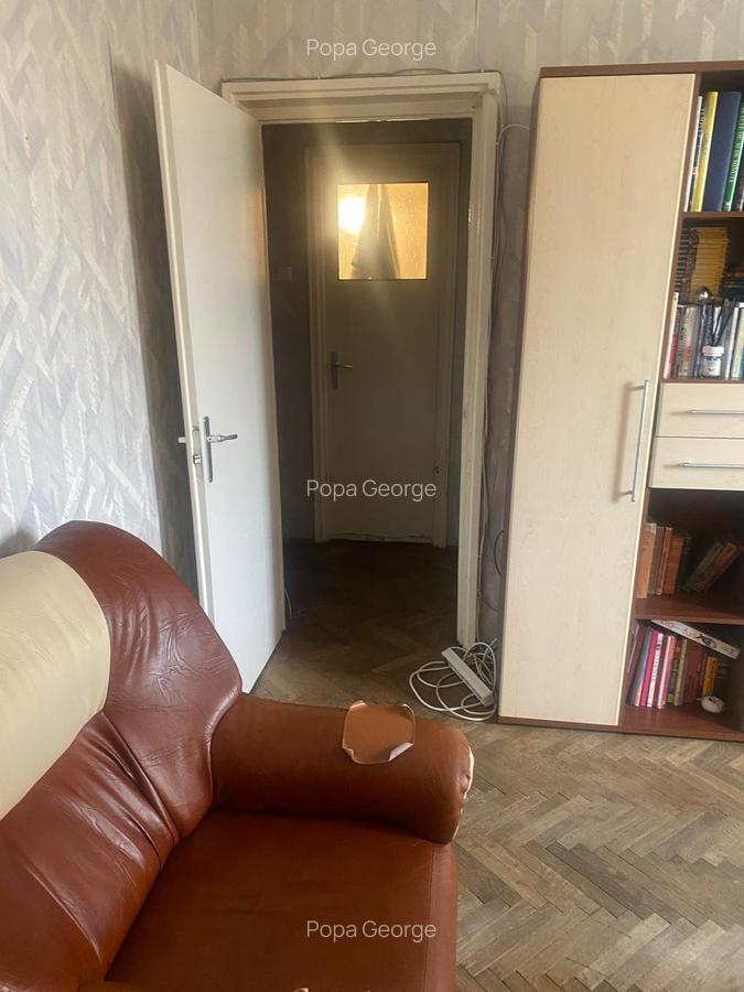 Apartament cu 3 camere semidecomandat în Grivița - 5