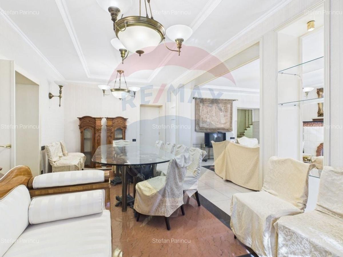 Vila spectaculoasa in Balotesti, curte 5000 mp si piscina interioara - 17