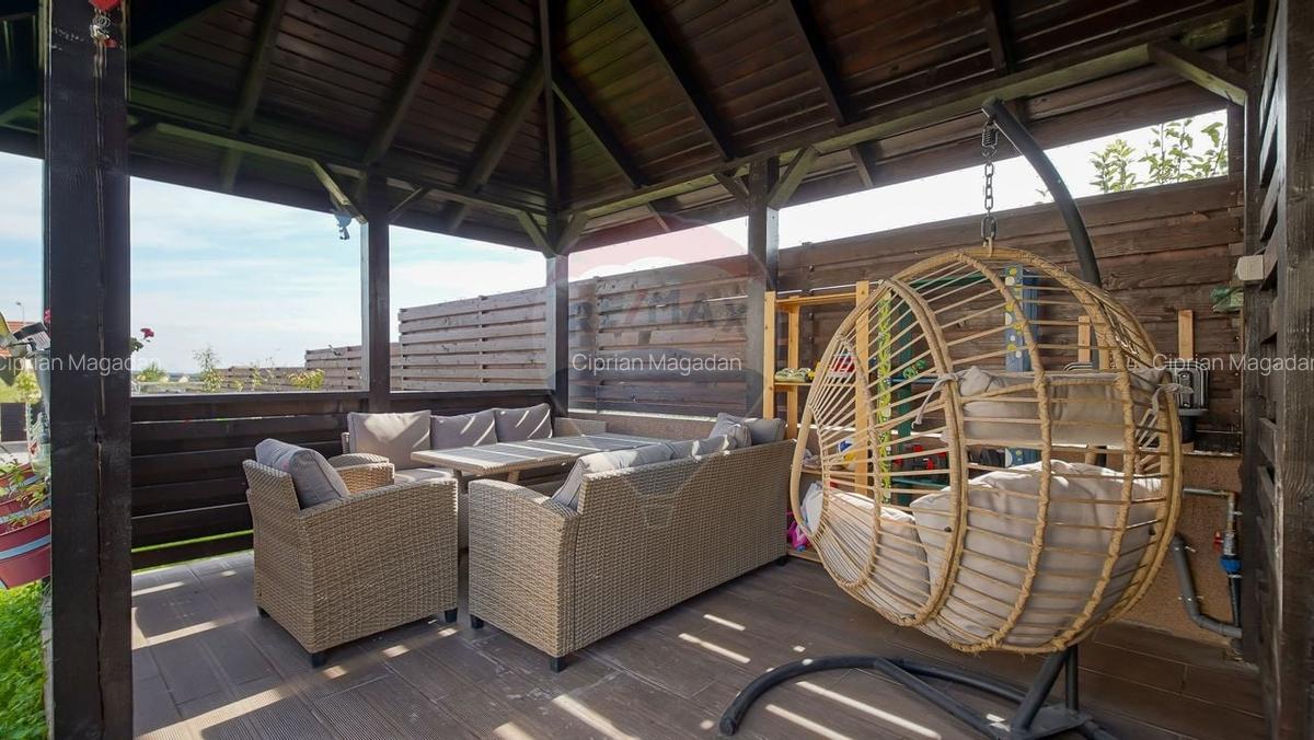 Casa individuala de vanzare in Harman - moderna, spatioasa si complet - 30